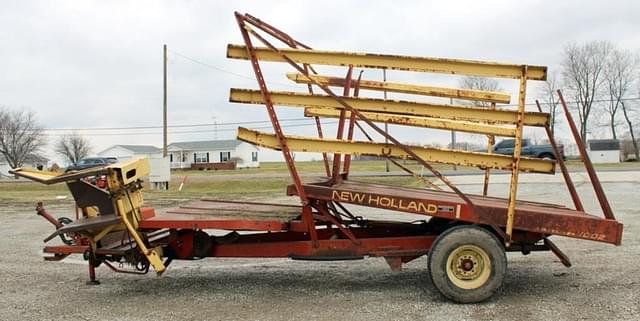 Image of New Holland 1002 equipment image 1