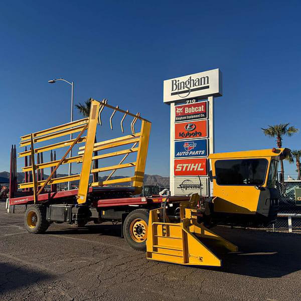 Image of New Holland Stack Cruiser 103 equipment image 2