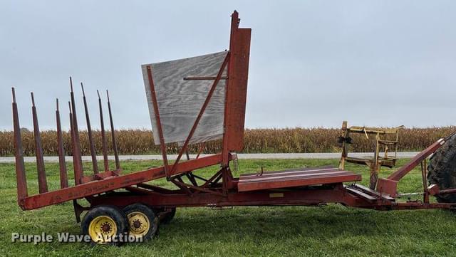 Image of New Holland 1030 equipment image 3