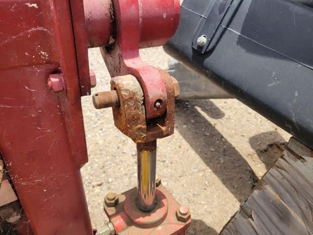 Image of New Holland 1030 equipment image 4