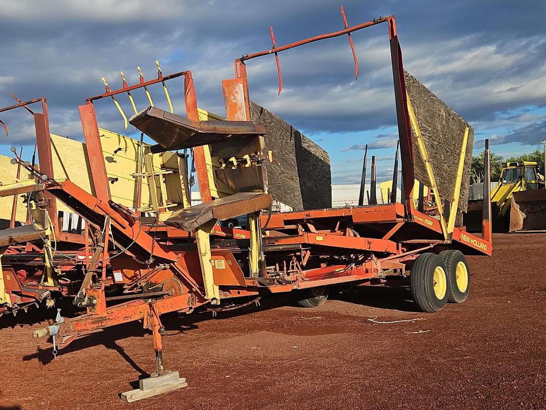 Image of New Holland 1032 Primary image