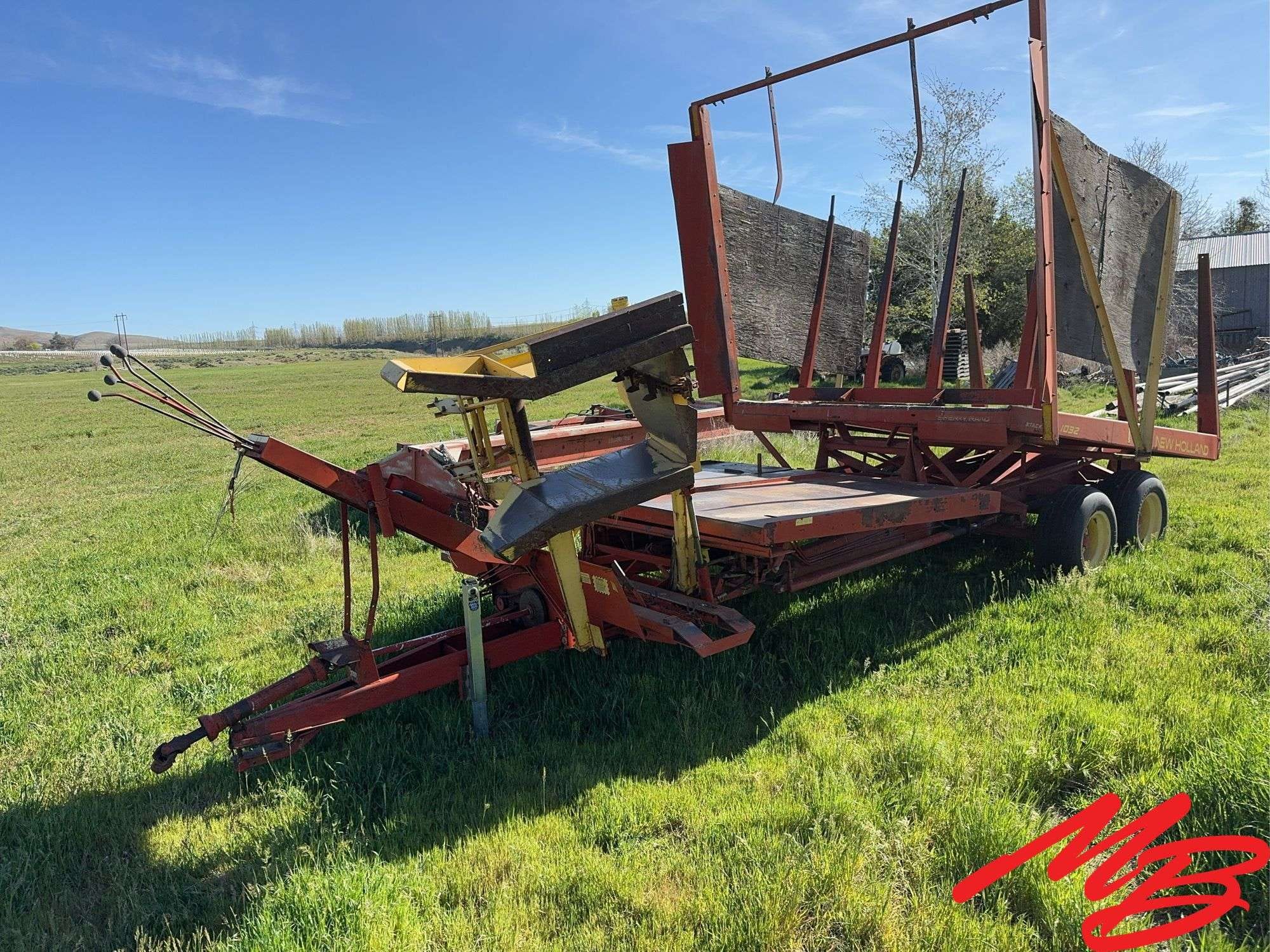 New Holland 1032 Equipment Image0