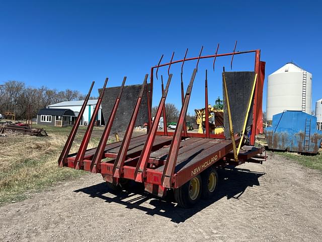 Image of New Holland 1033 equipment image 4