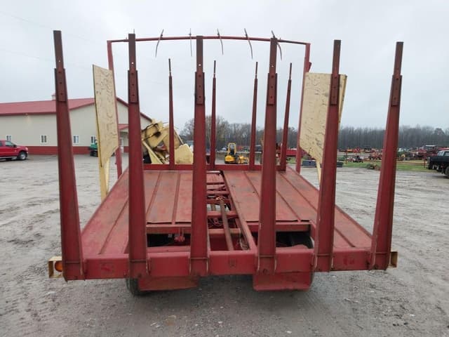 Image of New Holland 1033 equipment image 4