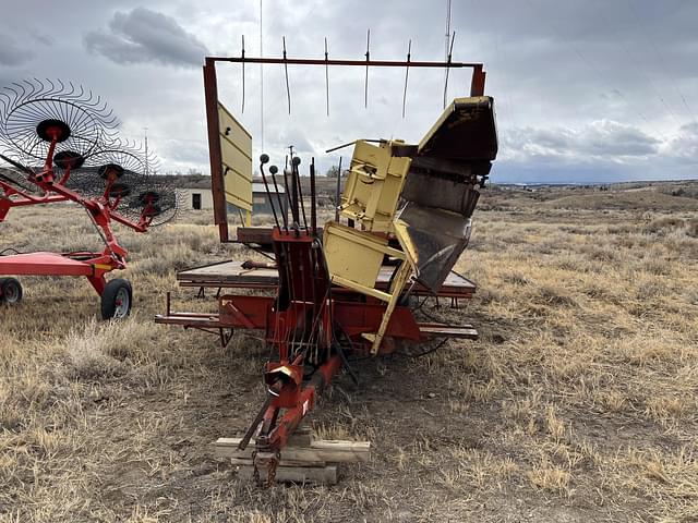 Image of New Holland 1037 equipment image 1