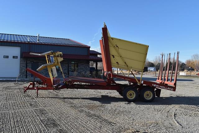 Image of New Holland 1037 equipment image 4