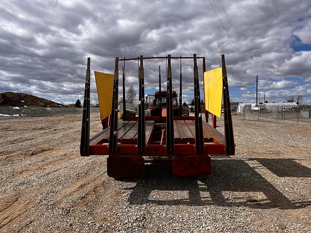 Image of New Holland 1044 equipment image 3