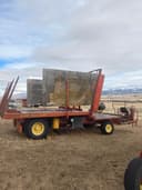 New Holland 1047 Image