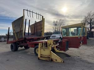 New Holland 1048 Image