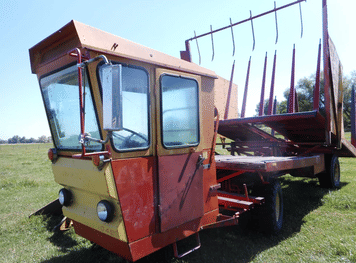 Main image New Holland 1049