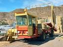 New Holland 1049 Image