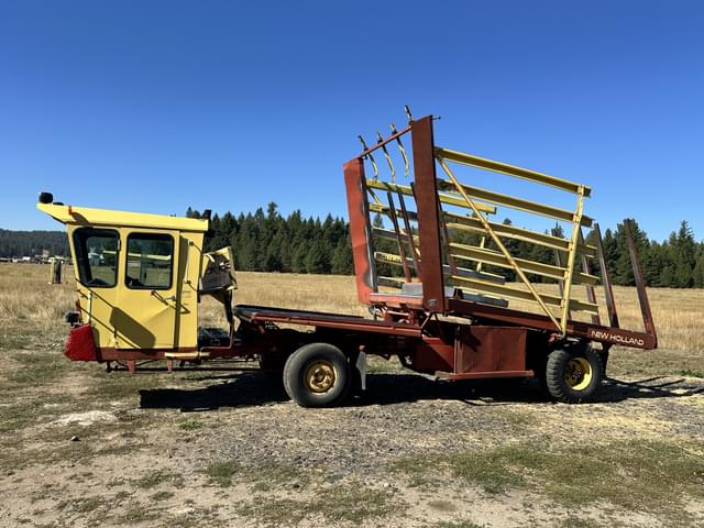 Image of New Holland 1068 equipment image 2