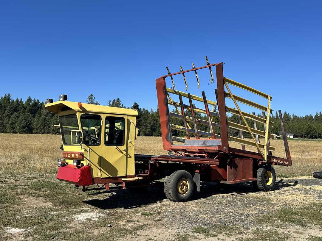 Image of New Holland 1068 Primary image