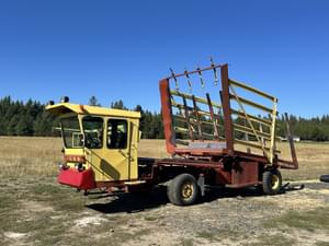 New Holland 1068 Image