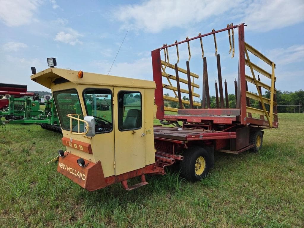 Image of New Holland 1069 Primary image