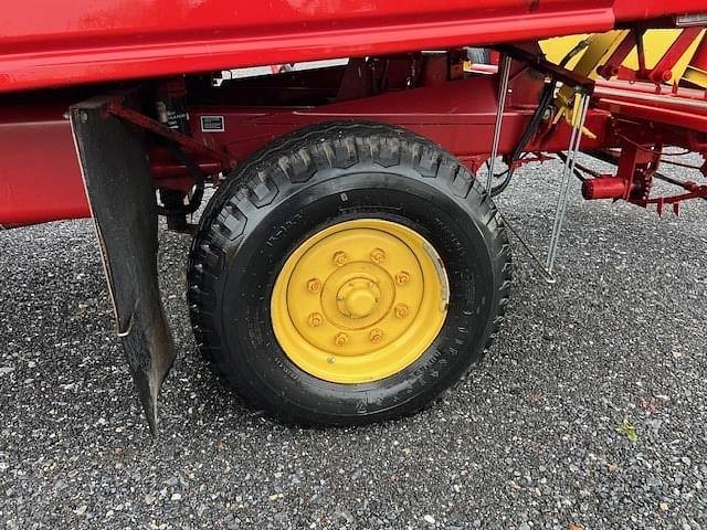 Image of New Holland 1089 equipment image 1