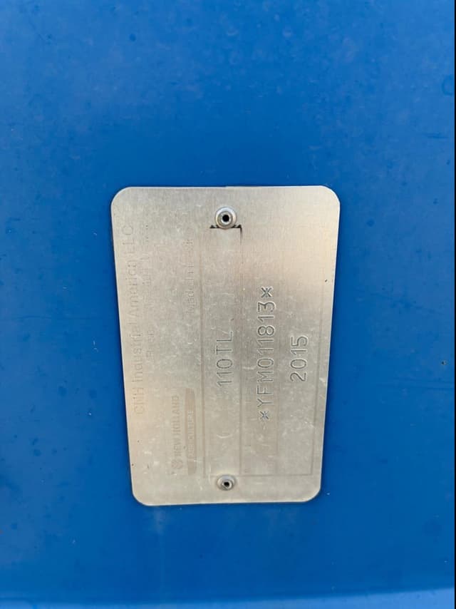 Image of New Holland 110TL equipment image 4