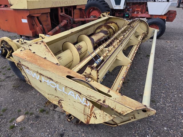 Image of New Holland 1112 equipment image 2