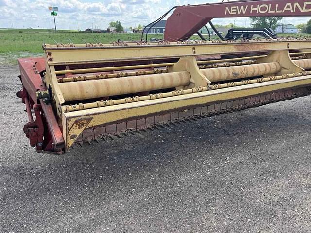 Image of New Holland 114 equipment image 4