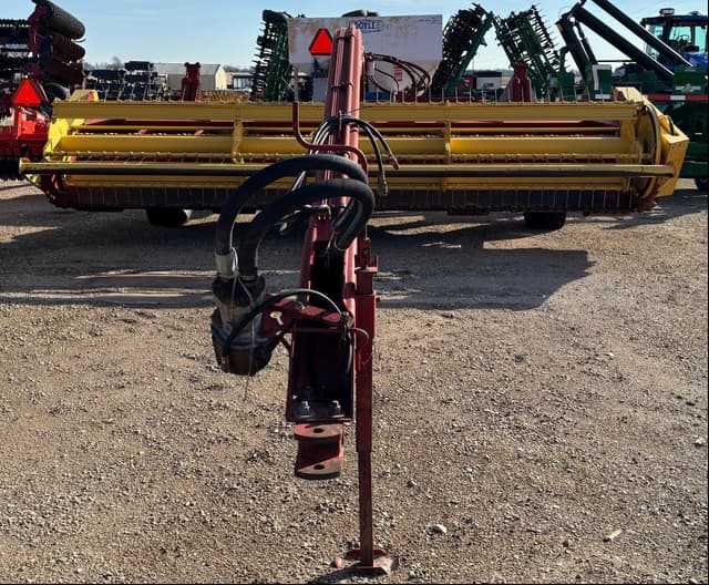 Image of New Holland 116 equipment image 1