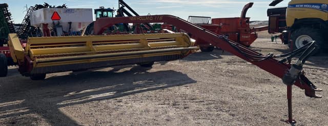 Image of New Holland 116 equipment image 2