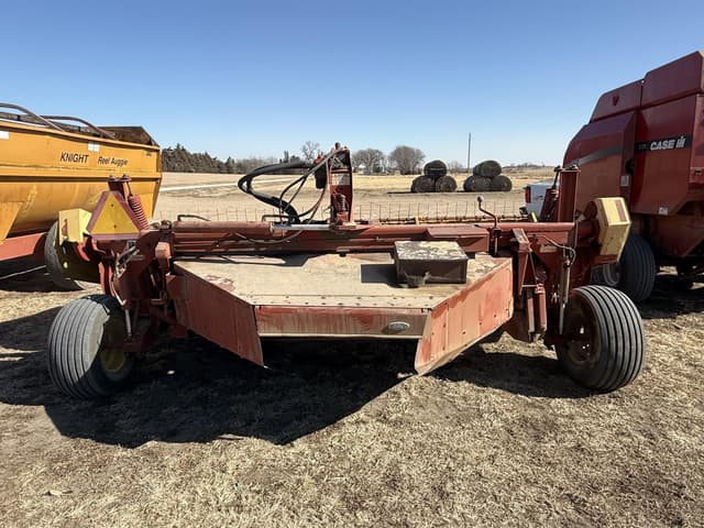 Image of New Holland 116 equipment image 3