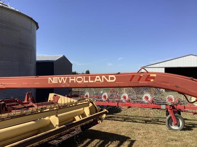 Image of New Holland 116 equipment image 2