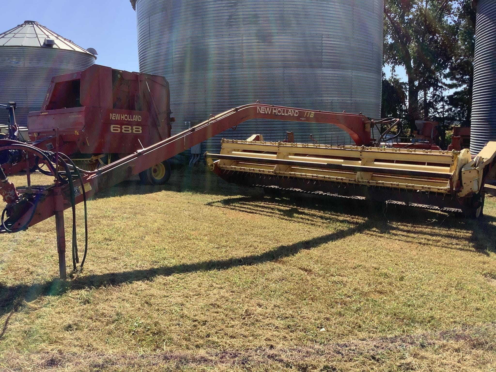 New Holland 116 Equipment Image0