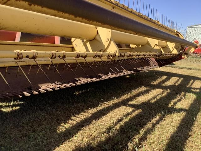 Image of New Holland 116 equipment image 3