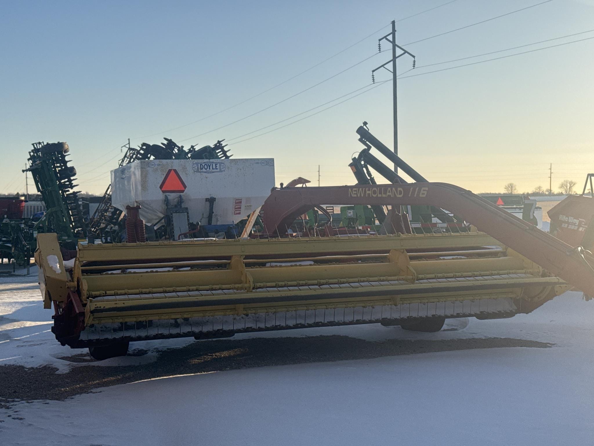 New Holland 116 Equipment Image0