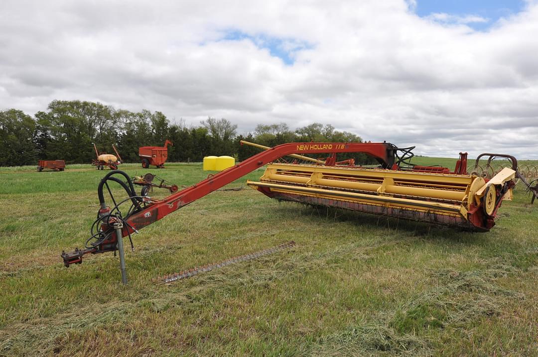 Image of New Holland 116 Primary image