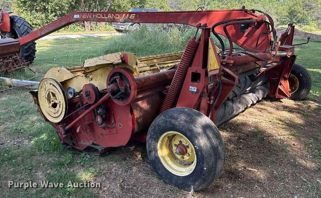 Image of New Holland 116 equipment image 4