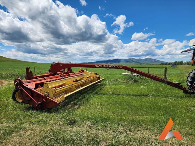 Image of New Holland 116 equipment image 1