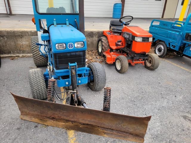 Image of New Holland 1220 equipment image 2