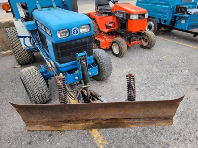 Image of New Holland 1220 equipment image 3