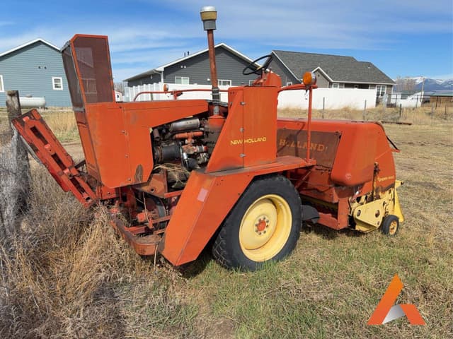 Image of New Holland 1282 equipment image 4