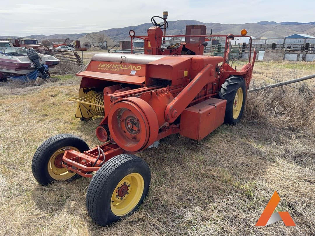 Image of New Holland 1282 Primary image