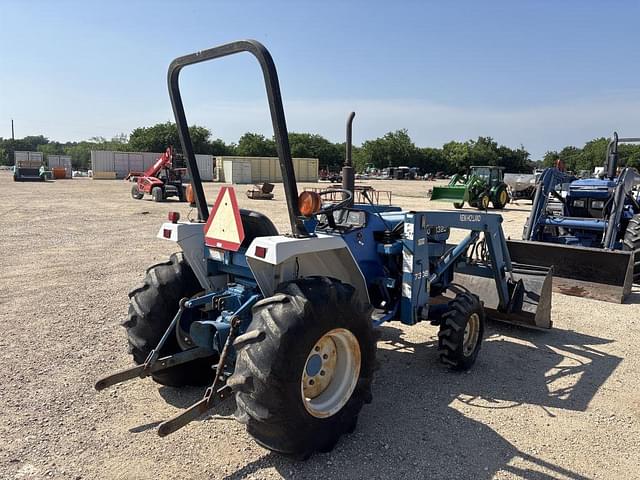 Image of New Holland 1320 equipment image 4