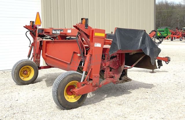 Image of New Holland 1409 equipment image 4