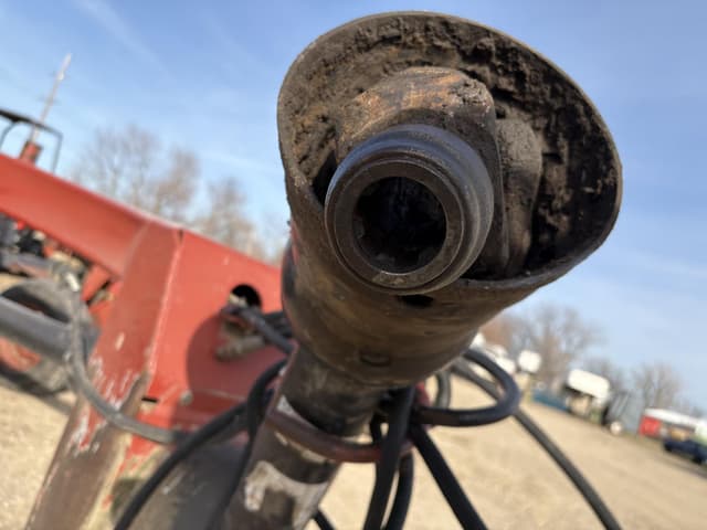 Image of New Holland 1411 equipment image 1