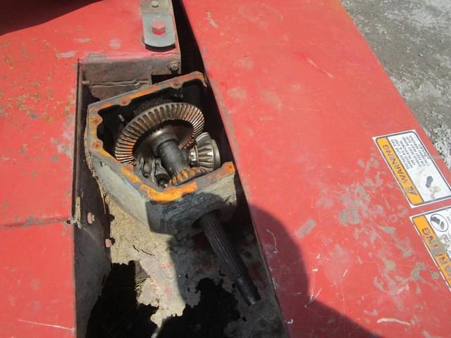 Image of New Holland 1411 equipment image 1