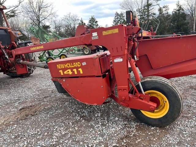 Image of New Holland 1411 equipment image 2