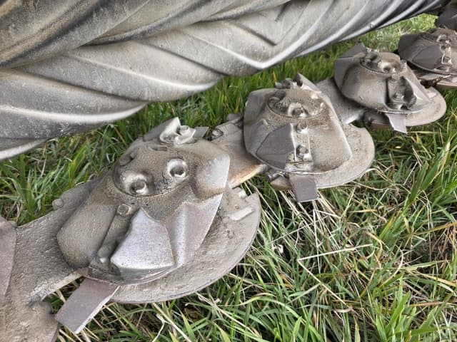 Image of New Holland 1411 equipment image 3