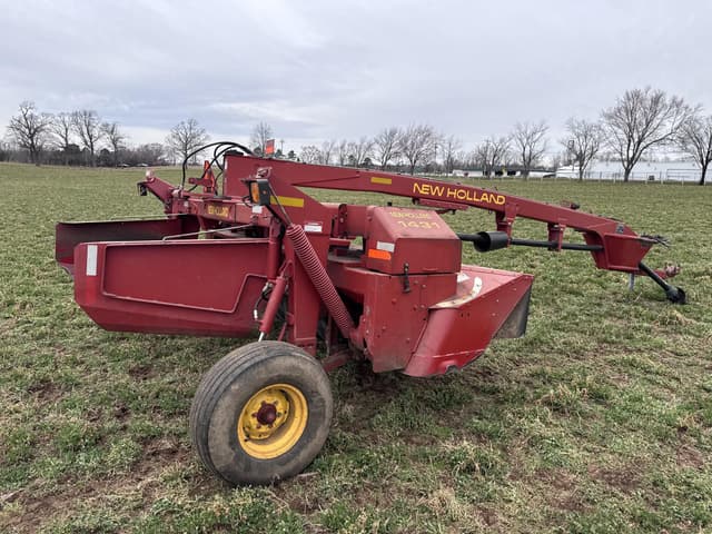 Image of New Holland 1431 equipment image 4