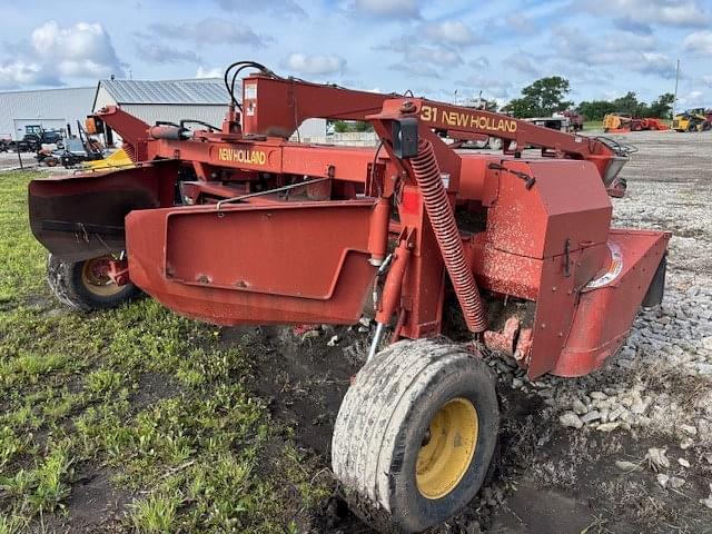 Image of New Holland 1431 equipment image 1