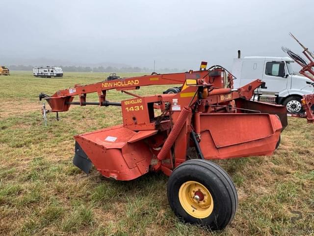 Image of New Holland 1431 equipment image 1