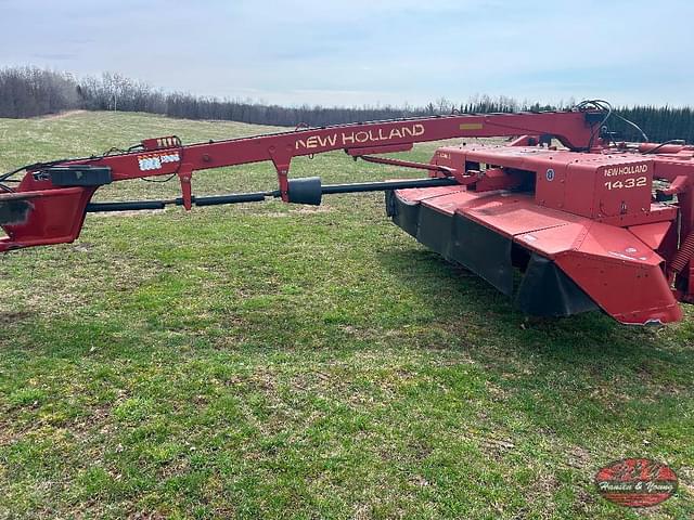 Image of New Holland 1432 equipment image 1