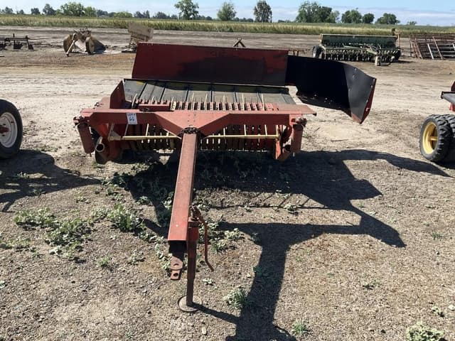 Image of New Holland 144 equipment image 1