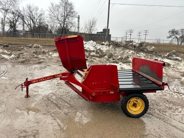 Image of New Holland 144 equipment image 1