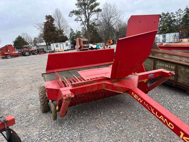 Image of New Holland 144 equipment image 3
